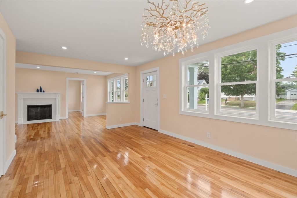 331 Burncoat Street, Worcester, MA, 331 Burncoat Street, Worcester, MA Photo #18