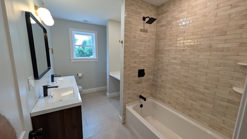 27 Rollins ST #B, Groveland, MA, 27 Rollins ST #B, Groveland, MA Photo #13