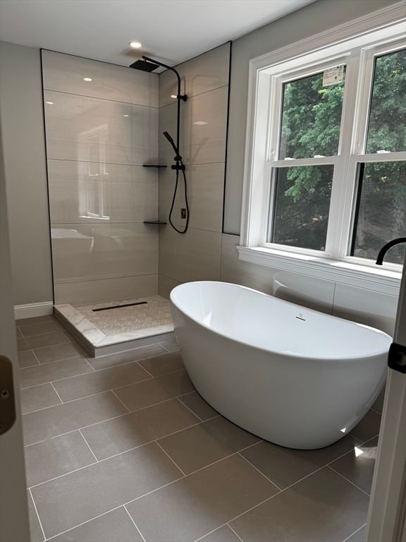 27 Rollins ST #B, Groveland, MA, 27 Rollins ST #B, Groveland, MA Photo #33