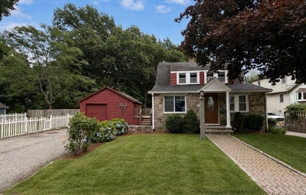 33 Volusia Rd, Hingham, MA, 33 Volusia Rd, Hingham, MA Photo #2