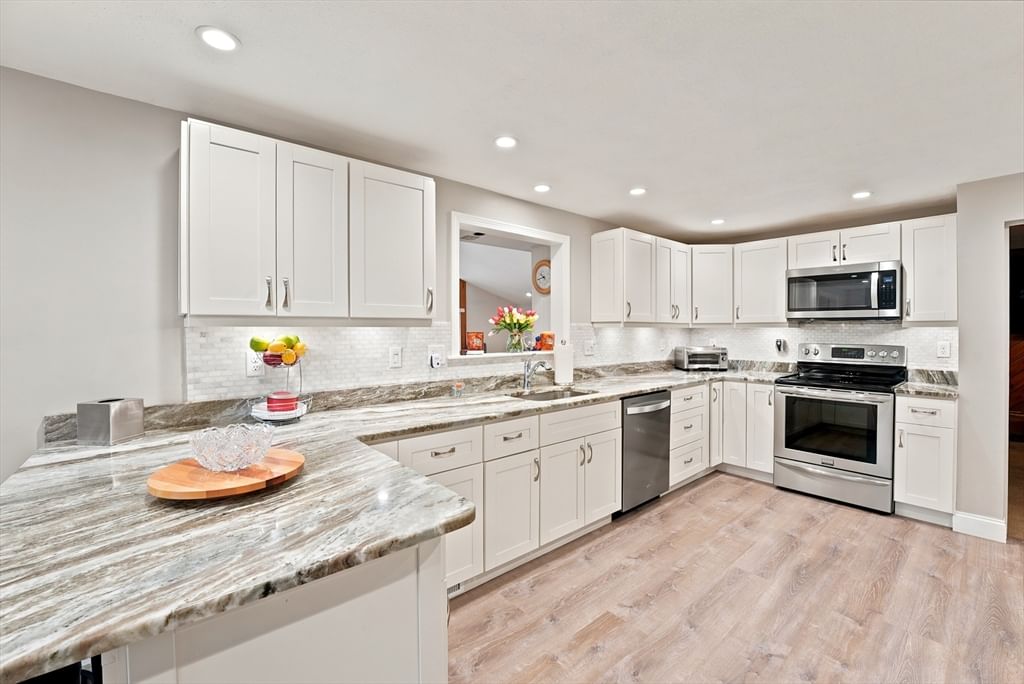 12 Swanson Rd, Framingham, MA, 12 Swanson Rd, Framingham, MA Photo #16