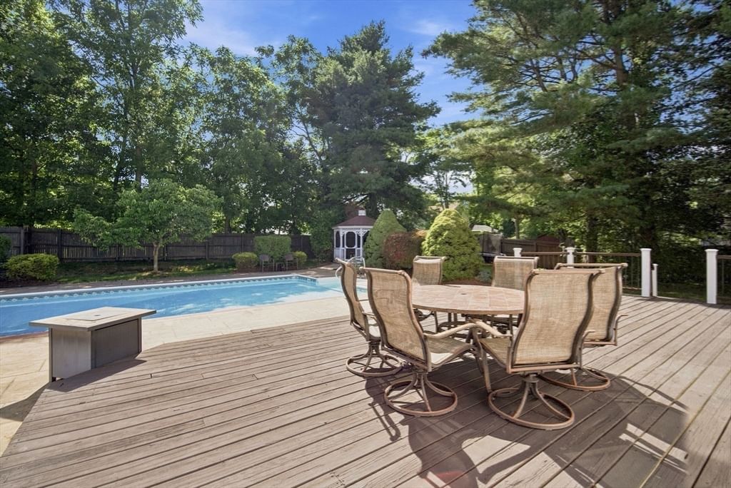 35 Cross Meadow Rd, East Longmeadow, MA, 35 Cross Meadow Rd, East Longmeadow, MA Photo #32