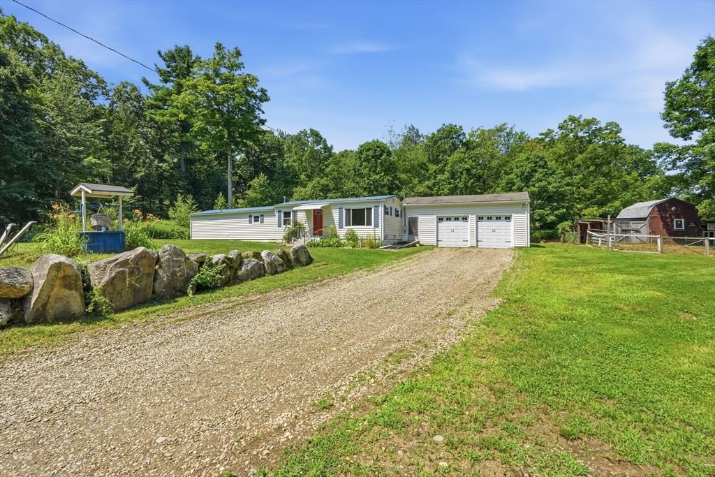 78 Searle Rd, Huntington, MA, 78 Searle Rd, Huntington, MA Photo #2