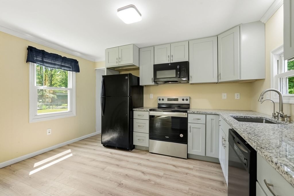 78 Searle Rd, Huntington, MA, 78 Searle Rd, Huntington, MA Photo #13