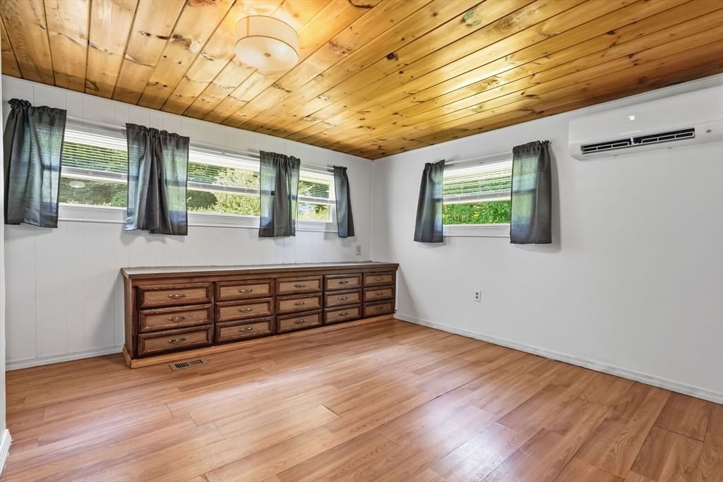 78 Searle Rd, Huntington, MA, 78 Searle Rd, Huntington, MA Photo #20