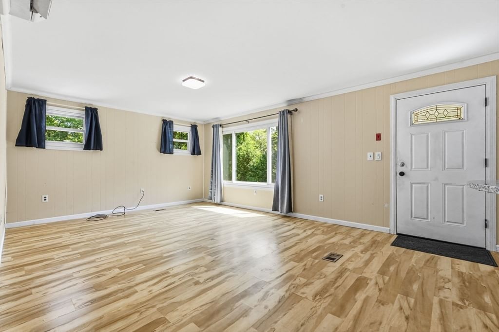 78 Searle Rd, Huntington, MA, 78 Searle Rd, Huntington, MA Photo #9