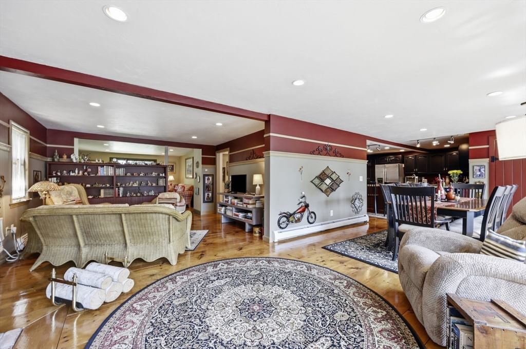 11 Betty St, Auburn, MA, 11 Betty St, Auburn, MA Photo #10
