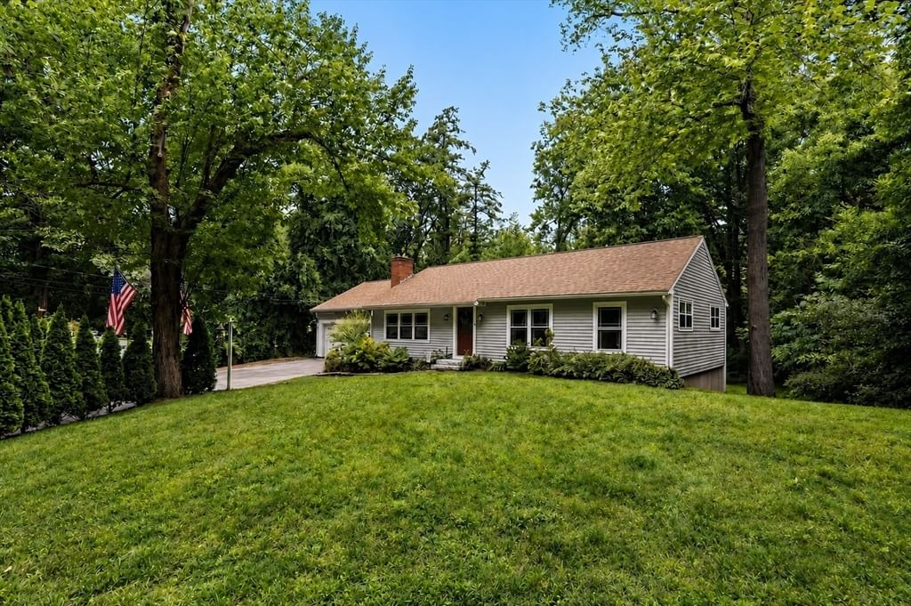159 High Plain Rd, Andover, MA Photo #2
