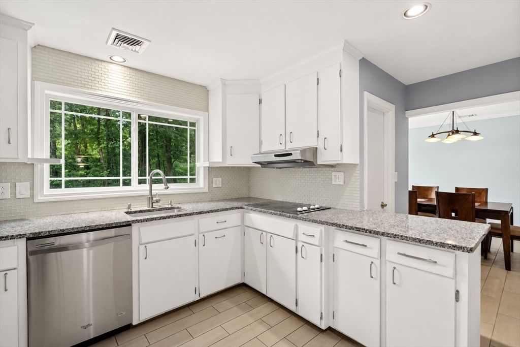 159 High Plain Rd, Andover, MA Photo #16