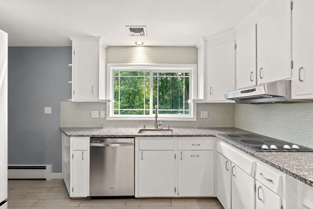 159 High Plain Rd, Andover, MA Photo #17