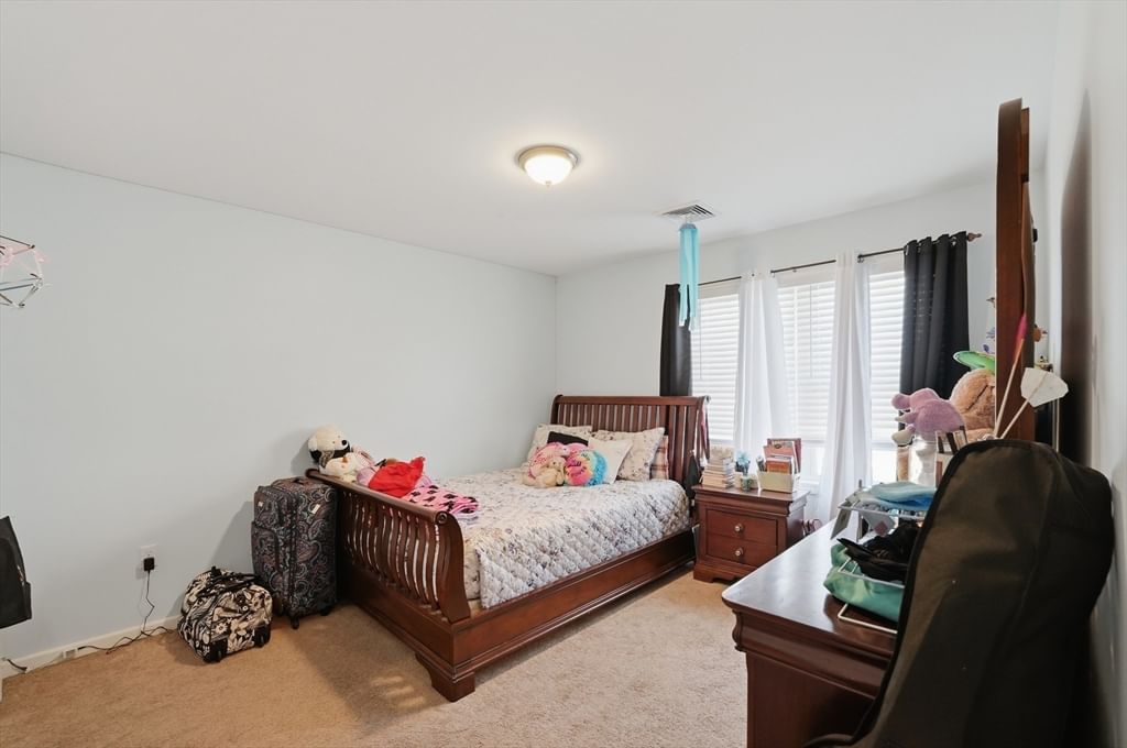 414 Bay Street, Fall River, MA Photo #18