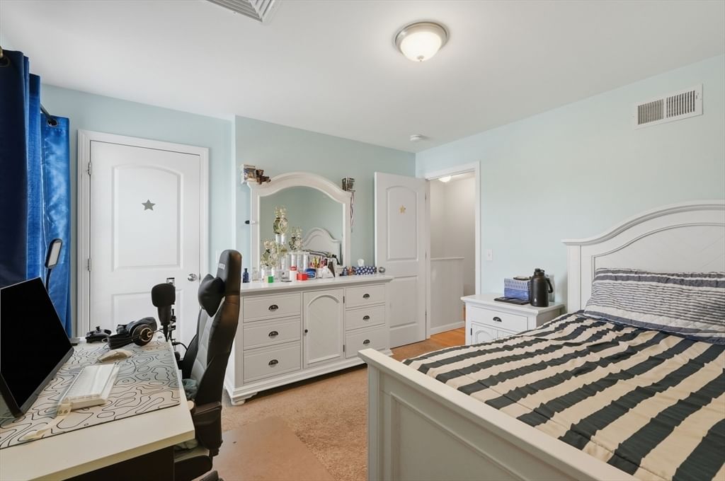 414 Bay Street, Fall River, MA Photo #22