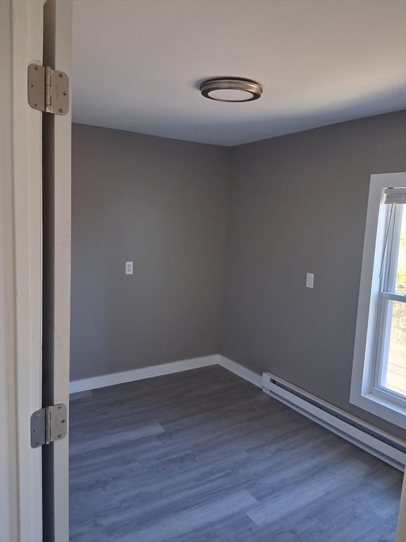 48 Curtis St, Hinsdale, MA Photo #12