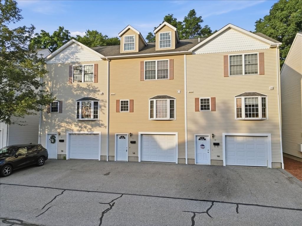 Photo of 37 Glen Ave, Chelmsford, MA
