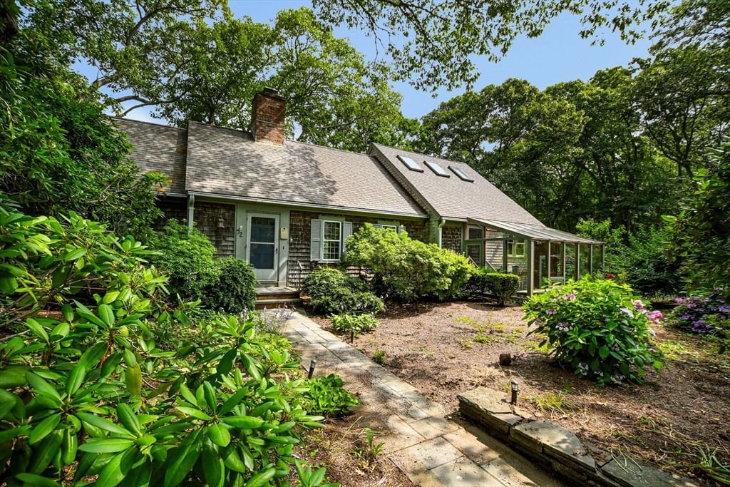 72 Loop Rd, Falmouth, MA, 72 Loop Rd, Falmouth, MA Photo #2