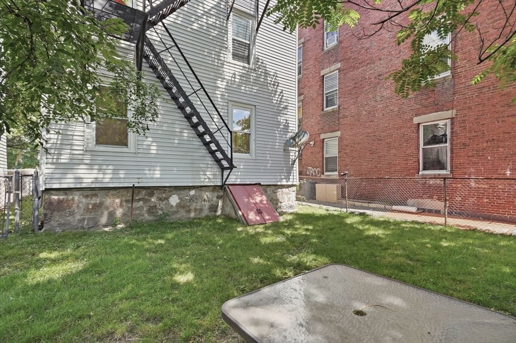 91 Burrell Street #1, Boston, MA, 91 Burrell Street #1, Boston, MA Photo #20