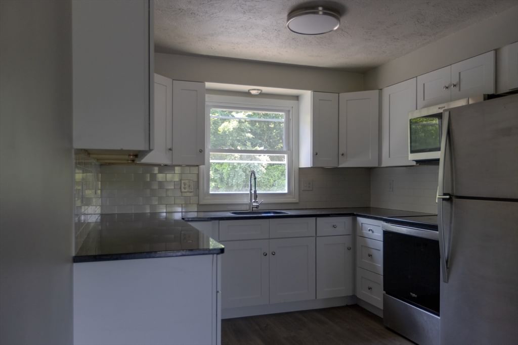 283 Privilege St #6, Woonsocket, RI Photo #11