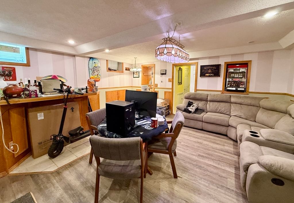 66 Barrison St, Springfield, MA Photo #22