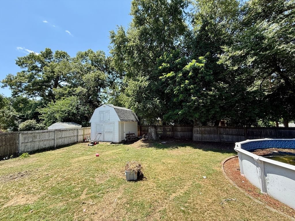 66 Barrison St, Springfield, MA Photo #39