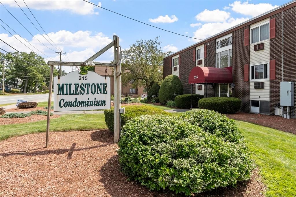 215 Chelmsford St #4, Chelmsford, MA, 215 Chelmsford St #4, Chelmsford, MA Photo #1