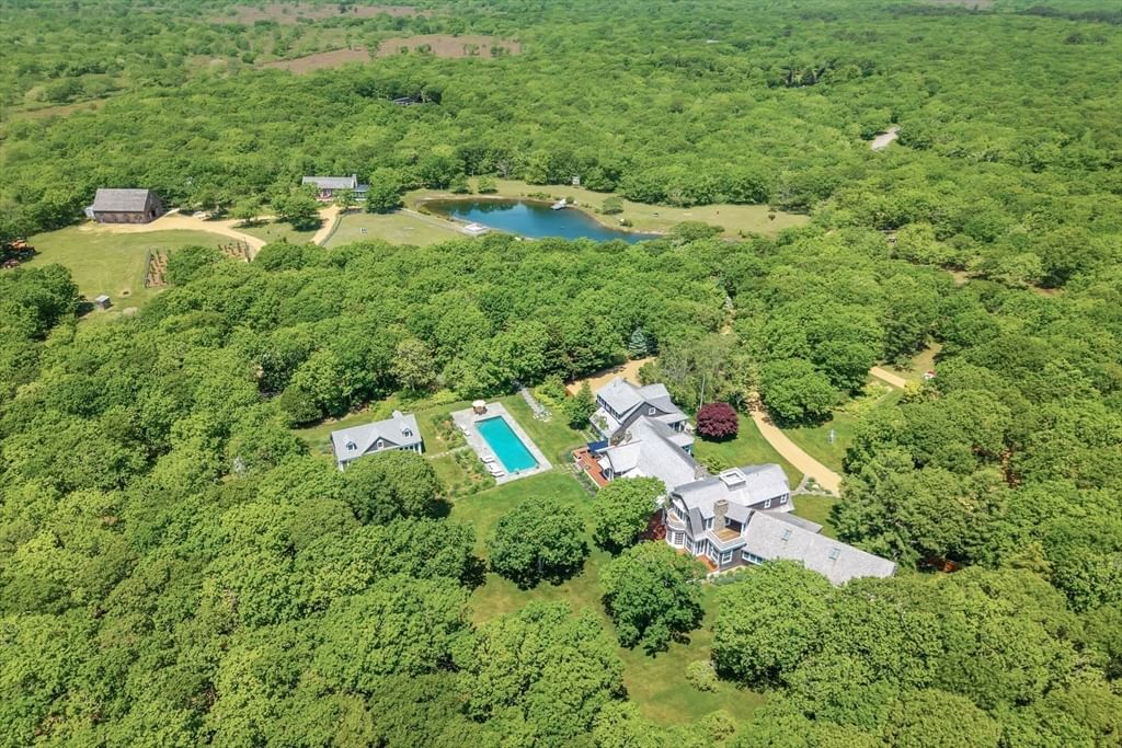 10 & 12 Boldwater Road, Edgartown, MA, 10 & 12 Boldwater Road, Edgartown, MA Photo #2