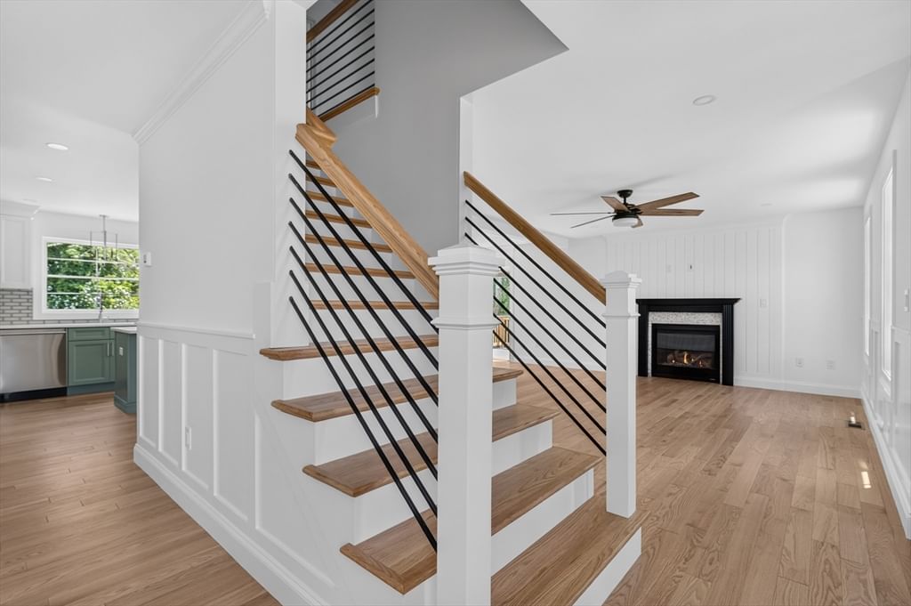 44 Slade St, Dartmouth, MA, 44 Slade St, Dartmouth, MA Photo #4