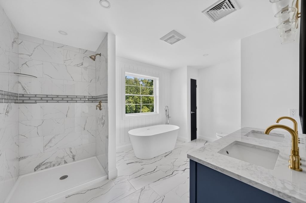 44 Slade St, Dartmouth, MA, 44 Slade St, Dartmouth, MA Photo #31
