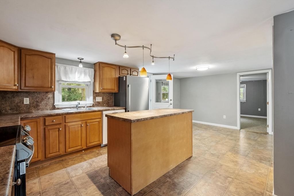6 Winters Drive, Westminster, MA, 6 Winters Drive, Westminster, MA Photo #16