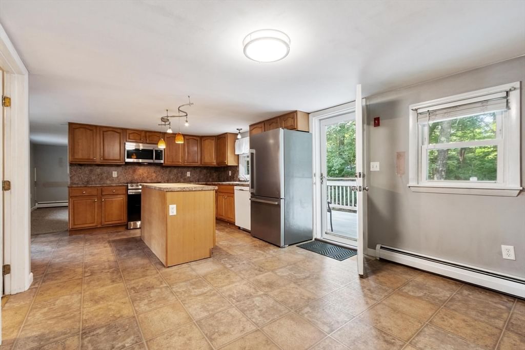 6 Winters Drive, Westminster, MA, 6 Winters Drive, Westminster, MA Photo #19