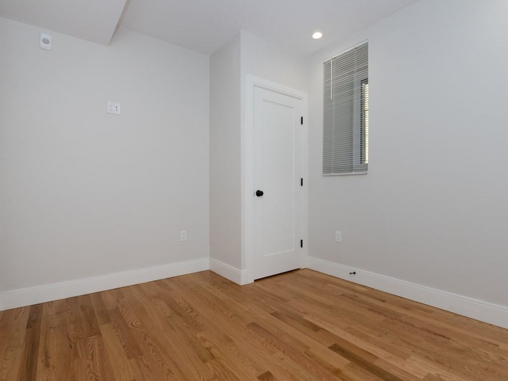5 Tovar St #1R, Boston, MA Photo #5