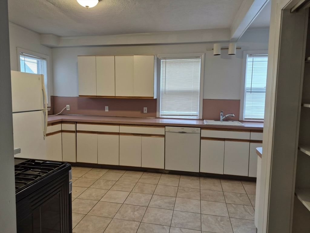 247-249 Park Street #2, Boston, MA, 247-249 Park Street #2, Boston, MA Photo #5