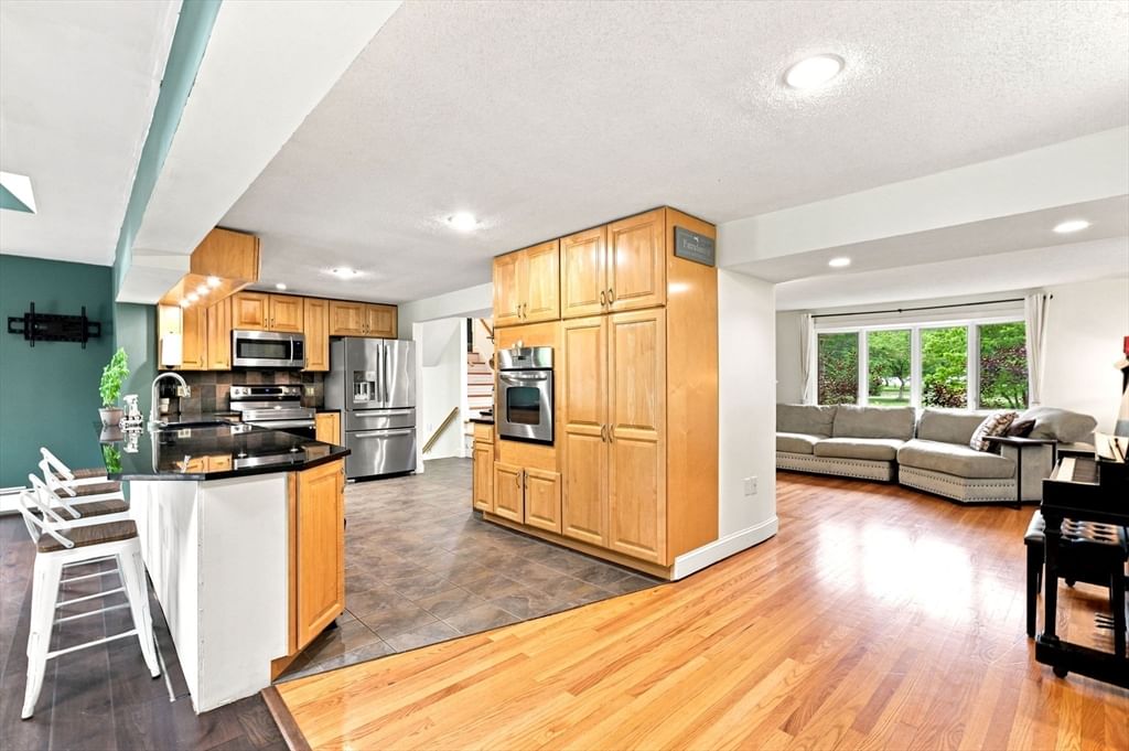 73 Glendale Rd, Hampden, MA Photo #10