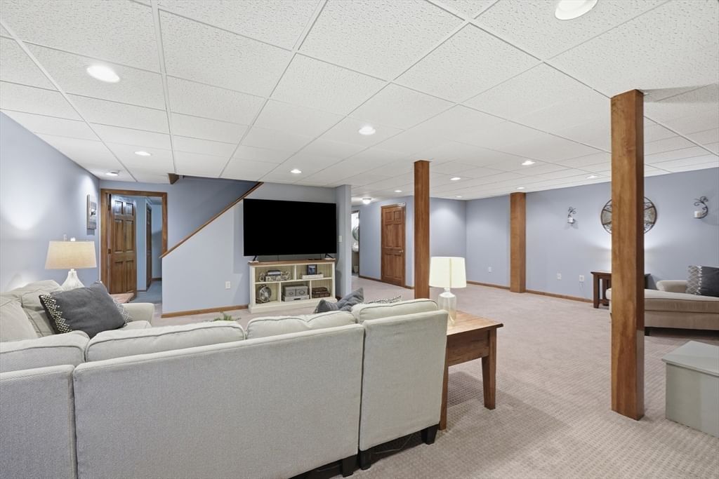 45 Boylston Circle, Shrewsbury, MA, 45 Boylston Circle, Shrewsbury, MA Photo #35