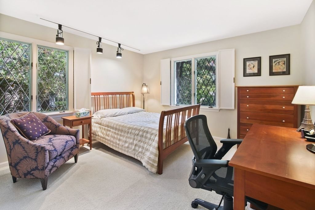 208 Tanglewood Dr, Longmeadow, MA, 208 Tanglewood Dr, Longmeadow, MA Photo #29