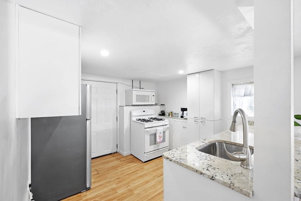 875 Granite Street #1, Braintree, MA, 875 Granite Street #1, Braintree, MA Photo #3