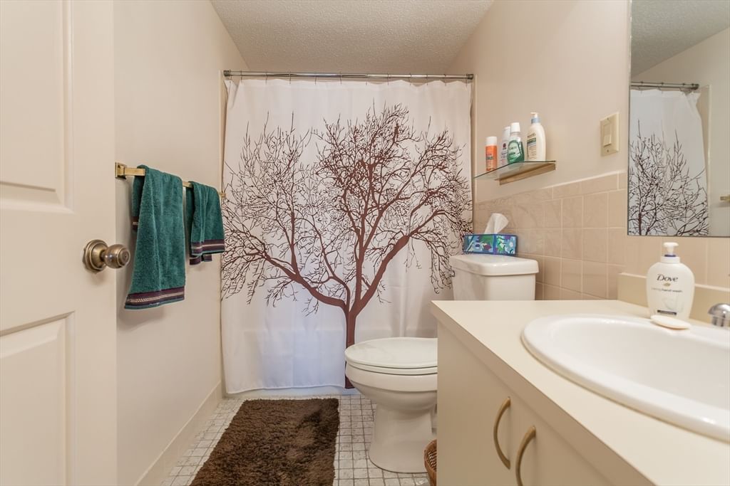 4234 N Main St #505, Fall River, MA Photo #8