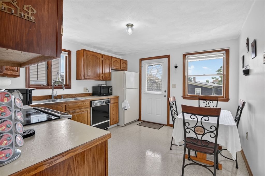 30 Brownville Ave, Lynn, MA, 30 Brownville Ave, Lynn, MA Photo #25