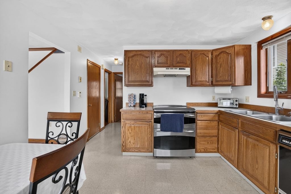 30 Brownville Ave, Lynn, MA, 30 Brownville Ave, Lynn, MA Photo #26