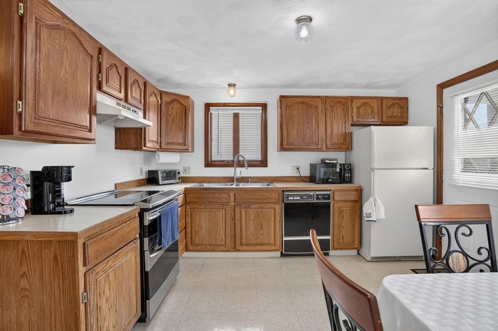 30 Brownville Ave, Lynn, MA, 30 Brownville Ave, Lynn, MA Photo #27