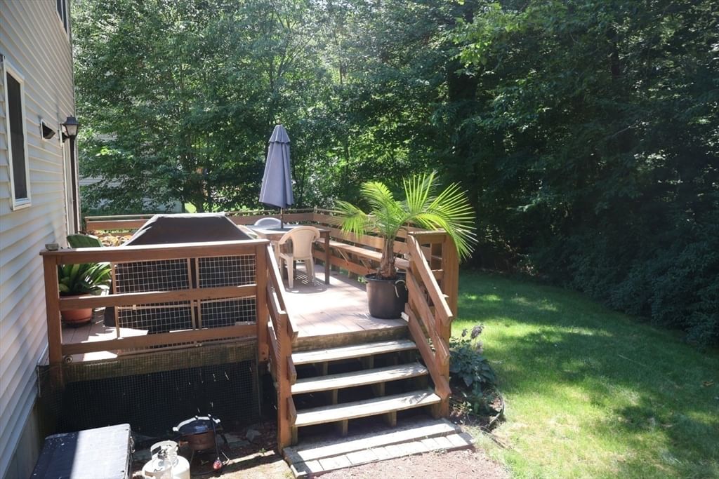58 Brian Cir, Northbridge, MA, 58 Brian Cir, Northbridge, MA Photo #20