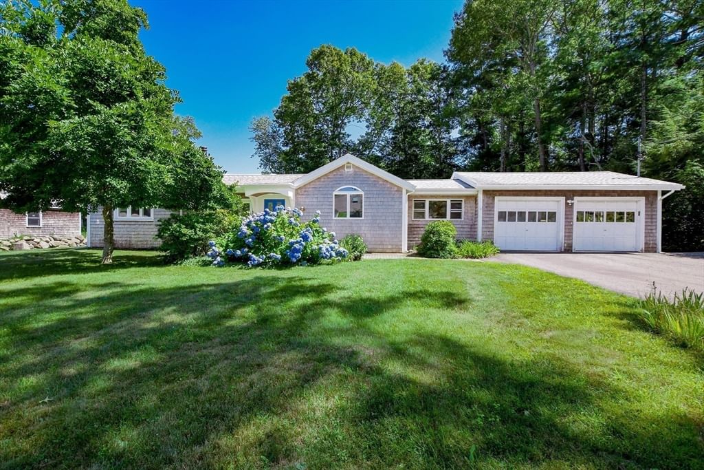 14 Crapo Street, Marion, MA Photo #4