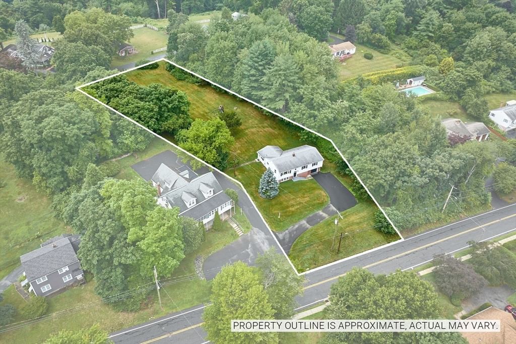 194 Pleasant St, East Longmeadow, MA Photo #2