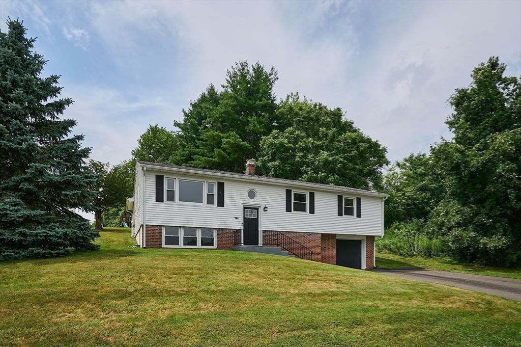 194 Pleasant St, East Longmeadow, MA Photo #26