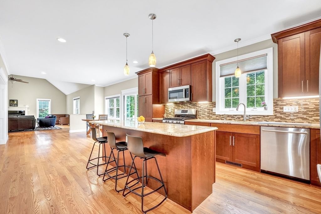 245 High St, Acton, MA, 245 High St, Acton, MA Photo #4