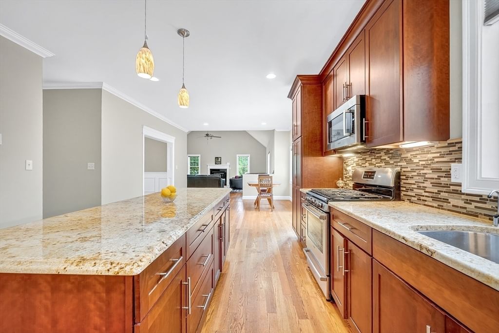 245 High St, Acton, MA, 245 High St, Acton, MA Photo #5
