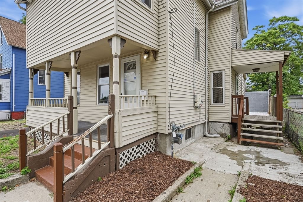52 Lebanon St, Springfield, MA, 52 Lebanon St, Springfield, MA Photo #3