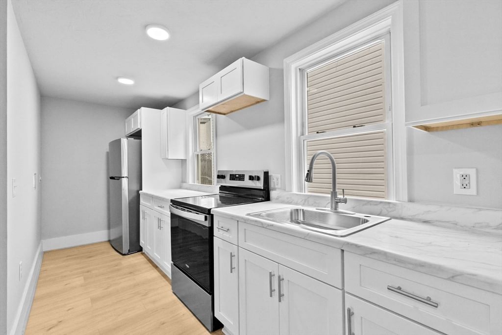 62-A/D Grove Street, Fitchburg, MA Photo #11