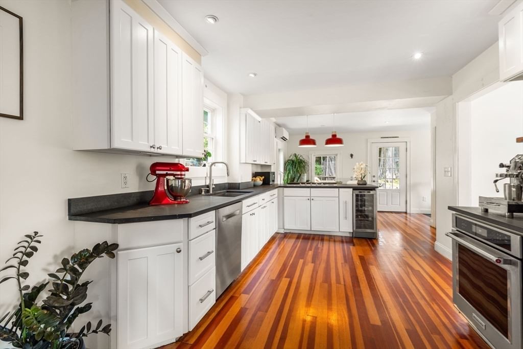 61 Wilmot St, Watertown, MA, 61 Wilmot St, Watertown, MA Photo #3