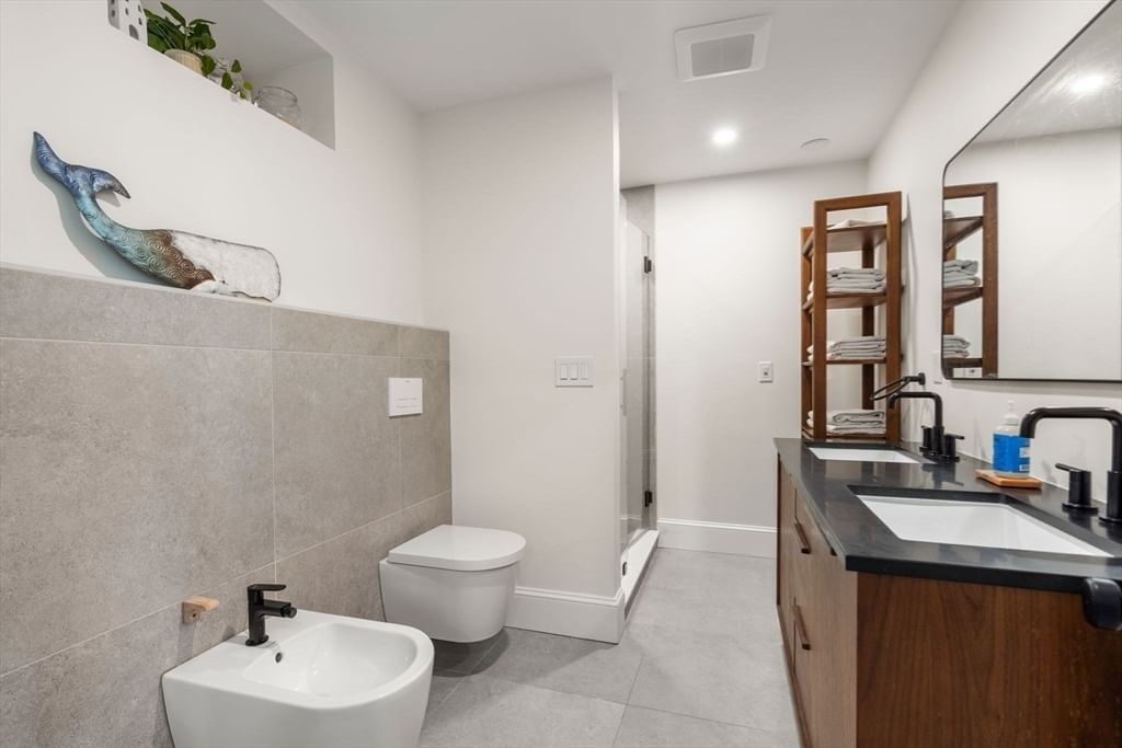 61 Wilmot St, Watertown, MA, 61 Wilmot St, Watertown, MA Photo #23