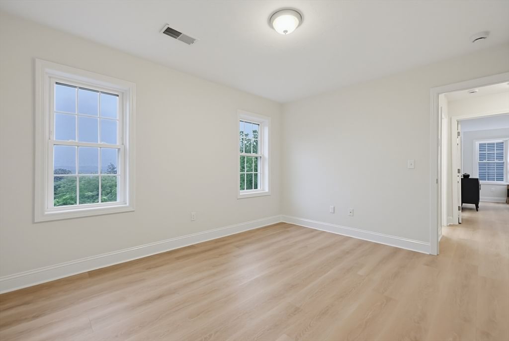 18 Bullard Ave, Worcester, MA Photo #29